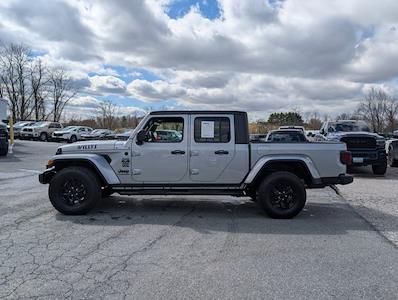 Used 2021 Jeep Gladiator - photo 1