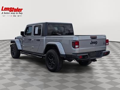 Used 2021 Jeep Gladiator - photo 1