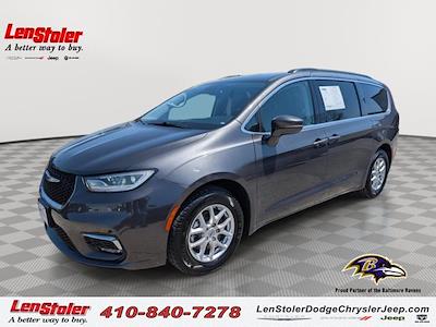 Used 2022 Chrysler Pacifica - photo 1