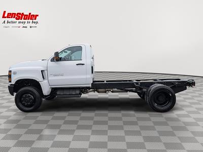 Used 2024 Chevrolet Silverado 5500 - photo 1