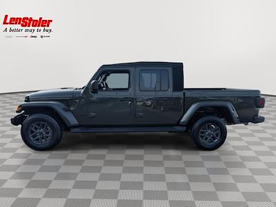 Used 2024 Jeep Gladiator - photo 1