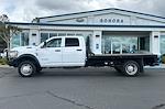 Used 2022 Ram 5500 Tradesman Crew Cab 4WD Flatbed Truck for sale #24F309A - photo 3