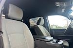 Used 2022 Ram 5500 Tradesman Crew Cab 4WD Flatbed Truck for sale #24F309A - photo 17