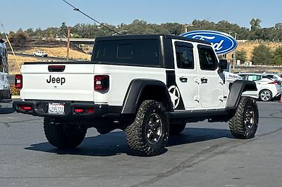 2020 Jeep Gladiator Crew Cab 4WD Pickup for sale #F1340A - photo 2