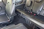 Used 2025 Chrysler Pacifica Select Minivan thumbnail 4