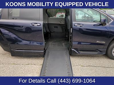 2024 Toyota Sienna FWD Minivan for sale #K3467Z - photo 1