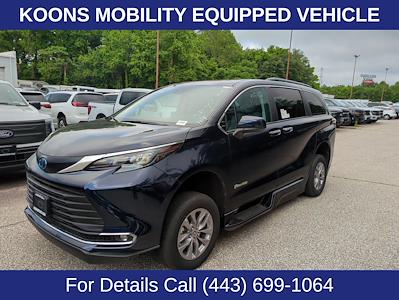 2024 Toyota Sienna FWD Minivan for sale #K3467Z - photo 2