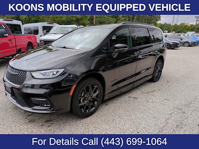 2023 Chrysler Pacifica FWD Minivan for sale #K3588Z - photo 1