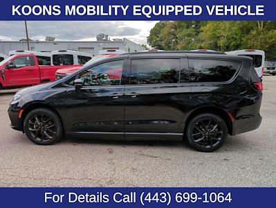 2023 Chrysler Pacifica FWD Minivan for sale #K3588Z - photo 2