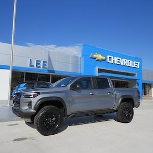 2025 Chevrolet Colorado Crew Cab 4WD Pickup for sale #29737 - photo 1