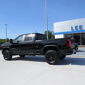2025 Chevrolet Silverado 2500 Crew Cab 4WD Pickup for sale #29741 - photo 2