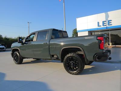 New 2025 Chevrolet Silverado 2500 LT Crew Cab 4WD Pickup for sale #29954 - photo 2