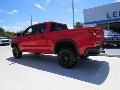 2025 Chevrolet Silverado 1500 Crew Cab 4WD Pickup for sale #29956 - photo 2