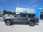 2022 Toyota Tacoma Double Cab 4WD Pickup for sale #8757Q - photo 3