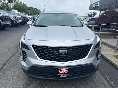 Used 2020 Cadillac XT4 Luxury for sale #LF065827 - photo 2
