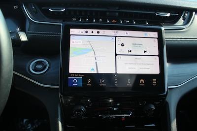 Used 2022 Jeep Grand Cherokee L Limited for sale #RU1961 - photo 2