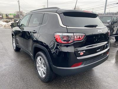 Used 2022 Jeep Compass - photo 1