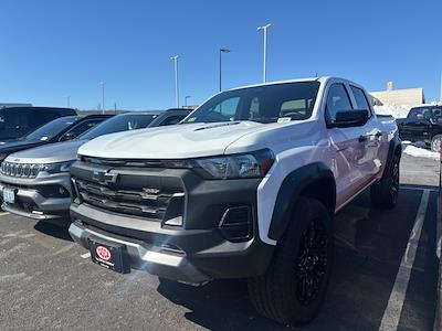 Used 2023 Chevrolet Colorado - photo 1