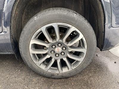 Used 2022 GMC Acadia - photo 1