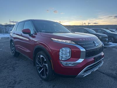 Used 2024 Mitsubishi Outlander - photo 1