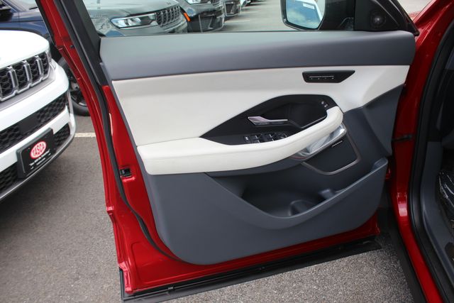 Used 2020 Jaguar E-Pace - photo 21