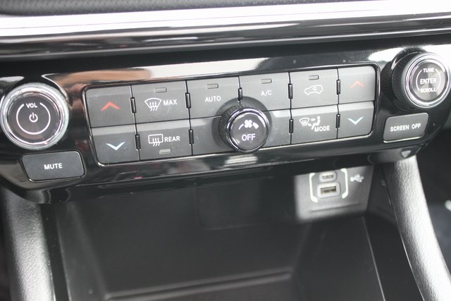 Used 2022 Jeep Compass - photo 12