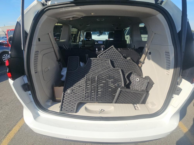 Used 2024 Chrysler Pacifica - photo 15