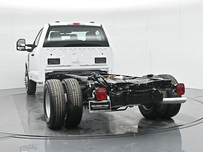 2025 Ford F-350 Regular Cab DRW 4x2 Cab Chassis for sale #B250740 - photo 2