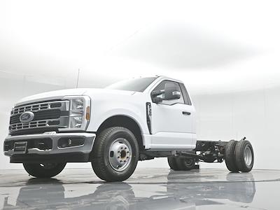 2025 Ford F-350 Regular Cab DRW 4x2 Cab Chassis for sale #B250740 - photo 1