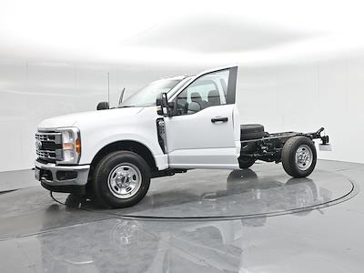 2025 Ford F-350 Regular Cab SRW 4x2 Cab Chassis for sale #B250967 - photo 1