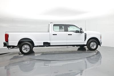 2025 Ford F-250 Crew Cab 4x2 Pickup for sale #B251010 - photo 2
