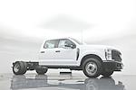 2025 Ford F-350 Crew Cab DRW 4x2 Cab Chassis for sale #B251306 - photo 4