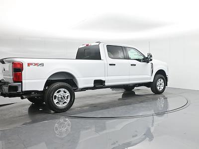 2025 Ford F-350 Crew Cab SRW 4x4 Pickup for sale #B251638 - photo 2