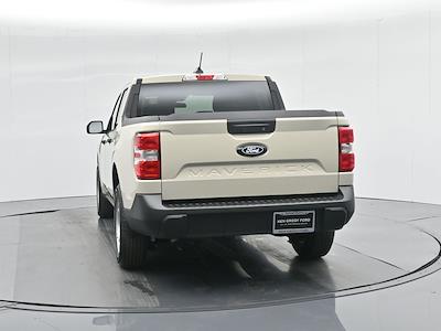 2025 Ford Maverick SuperCrew Cab FWD Pickup for sale #B252112 - photo 2