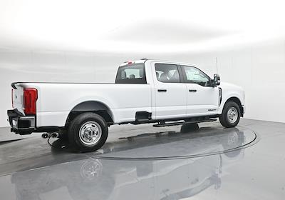 New 2026 Ford F-350 XL Crew Cab SRW Pickup for sale #B260023 - photo 2