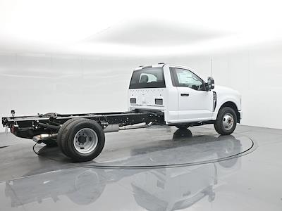 New 2026 Ford F-350 Regular Cab Cab Chassis for sale #B260102 - photo 2