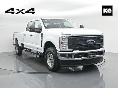 New 2026 Ford F-350 XL Crew Cab 4WD SRW Pickup for sale #B260150 - photo 1