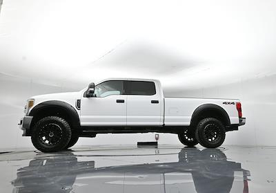 2019 Ford F-250 Crew Cab 4WD Pickup for sale #B260459A - photo 2