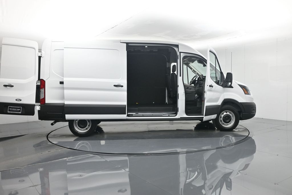 New 2026 Ford Transit 150 - photo 7