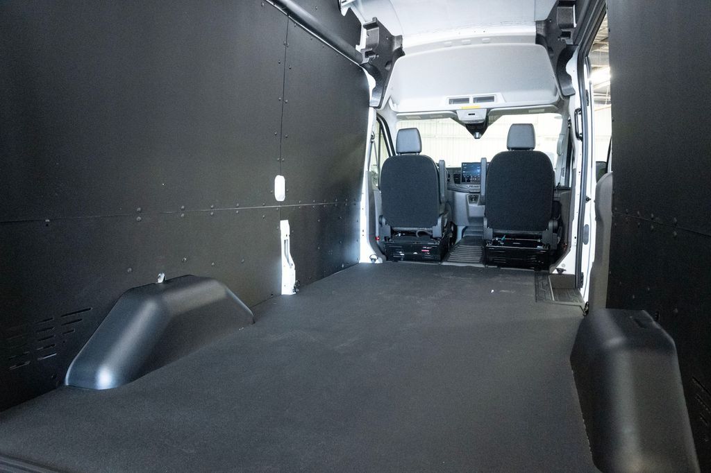 New 2026 Ford E-Transit 350 - photo 26
