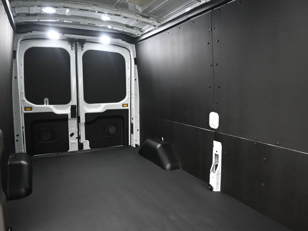 New 2026 Ford E-Transit 350 - photo 19