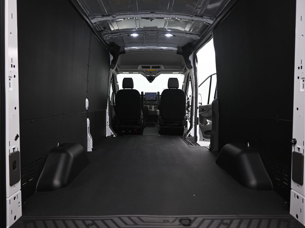 New 2026 Ford E-Transit 350 - photo 2