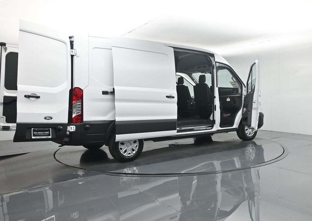 New 2026 Ford E-Transit 350 - photo 7