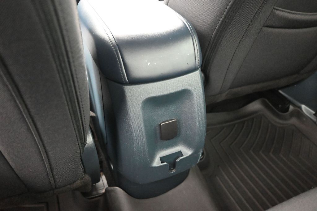 Used 2024 Ford Maverick - photo 14