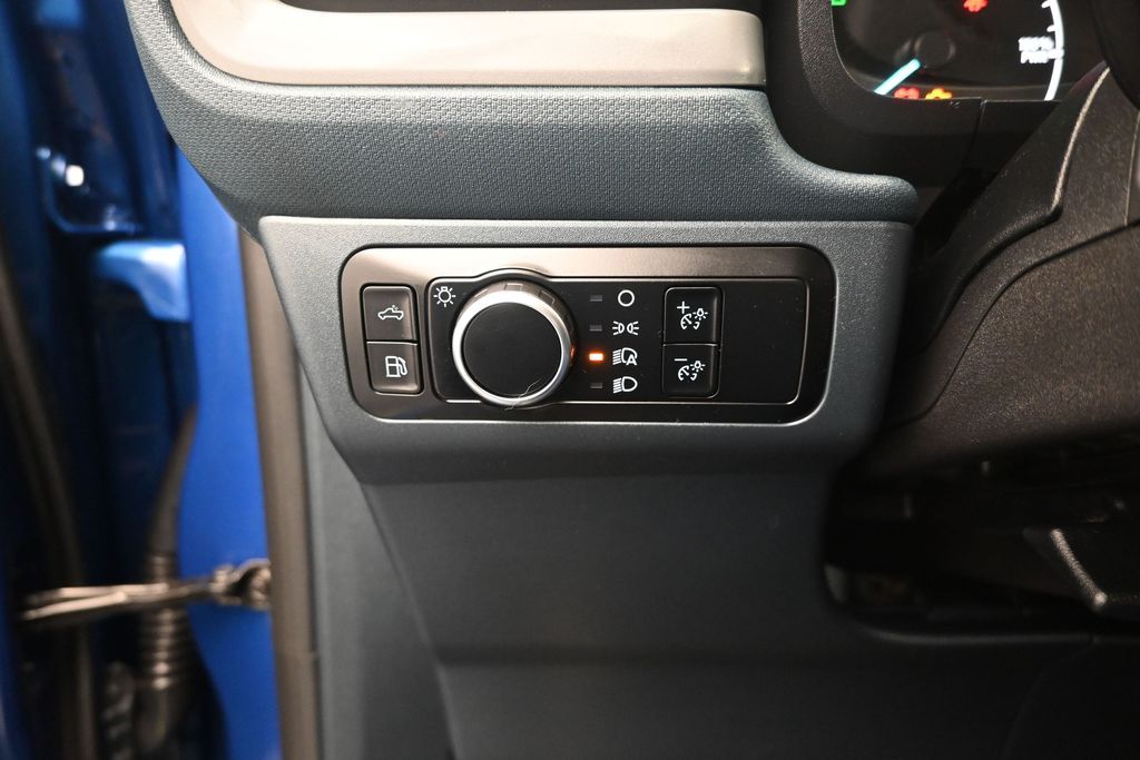 Used 2024 Ford Maverick - photo 8