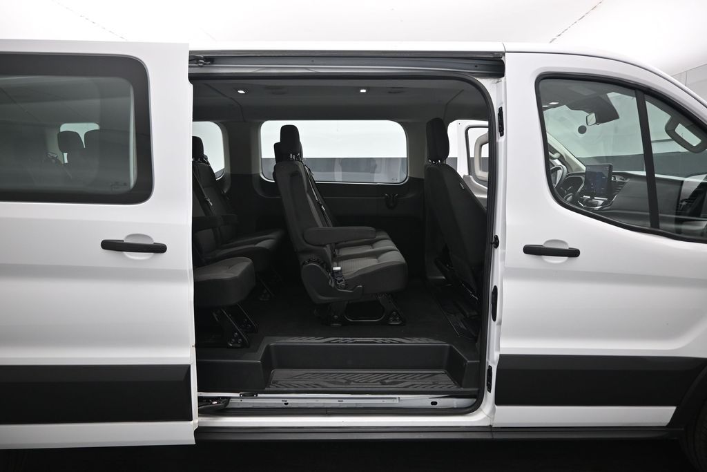 Used 2023 Ford Transit 350 - photo 18