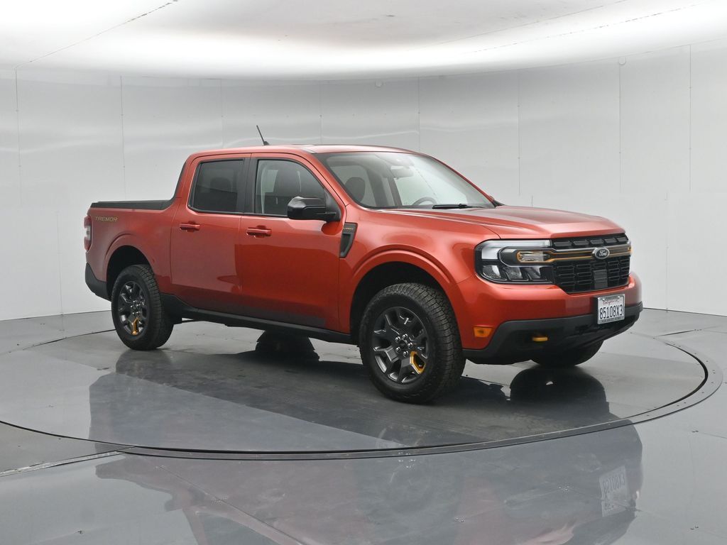 Used 2024 Ford Maverick - photo 32