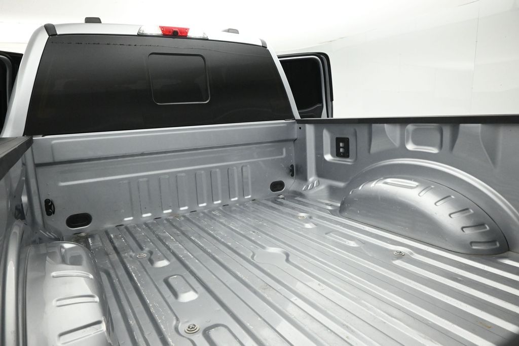 Used 2024 Ford F-250 - photo 27