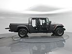 2022 Jeep Gladiator Crew Cab 4WD Pickup for sale #MB255003A - photo 5