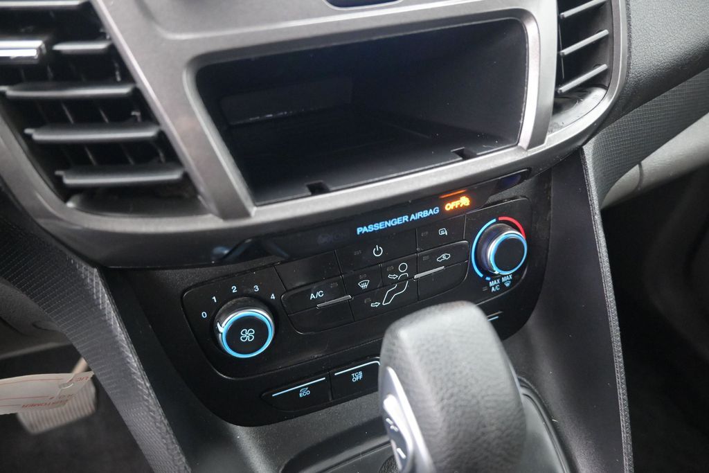 Used 2020 Ford Transit Connect - photo 12